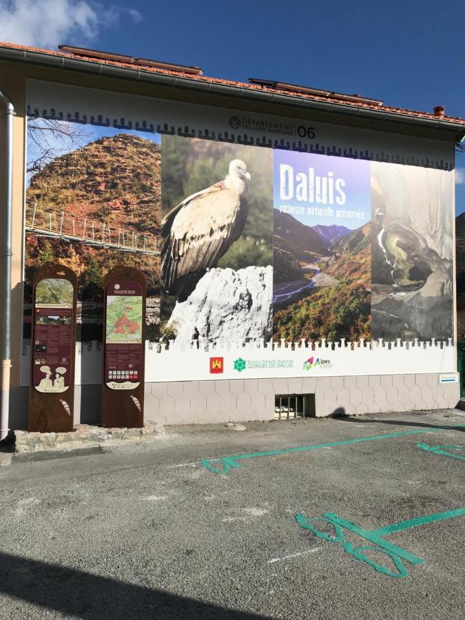 Gite De La Fontaine Gorges De Daluis Exteriér fotografie